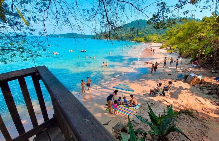 Angra tem praia com “água termal” de graça? Conheça a Praia do Laboratório